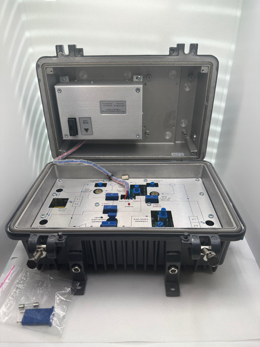 Bi-directional Line Extender- LE1000 — Quality Fiber and RF